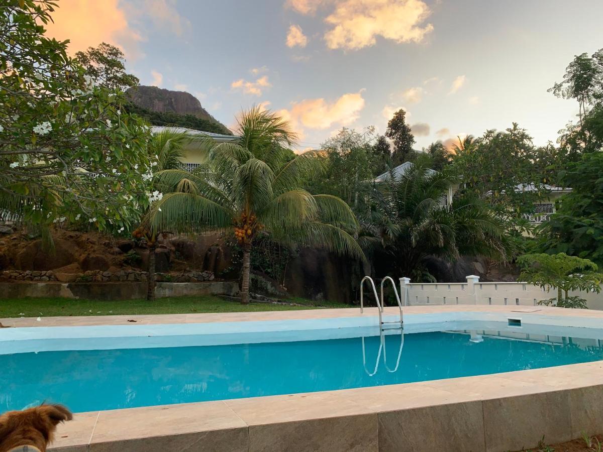 Naturalis - Oceanview Residences Misere Bagian luar foto