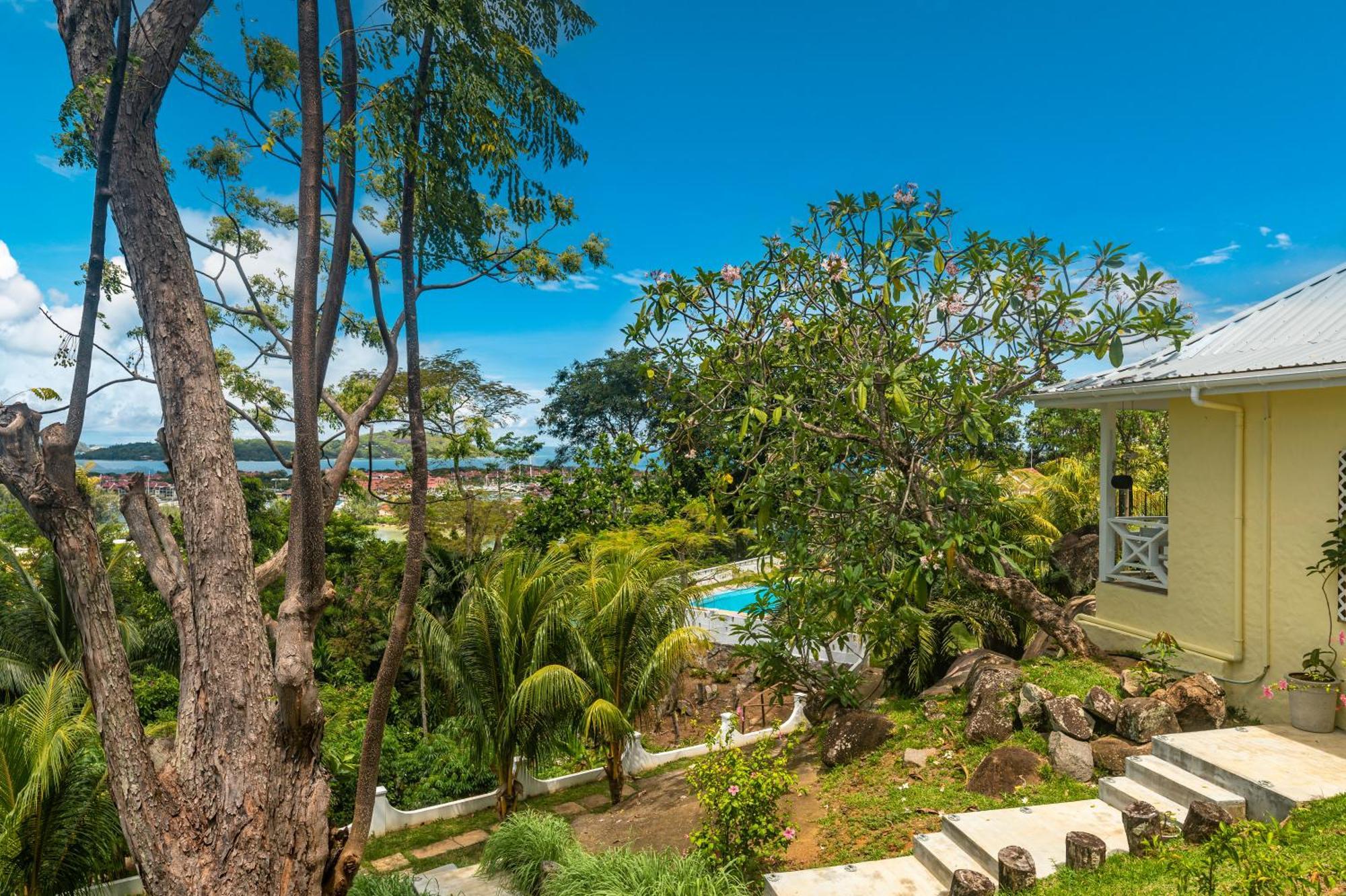 Naturalis - Oceanview Residences Misere Bagian luar foto